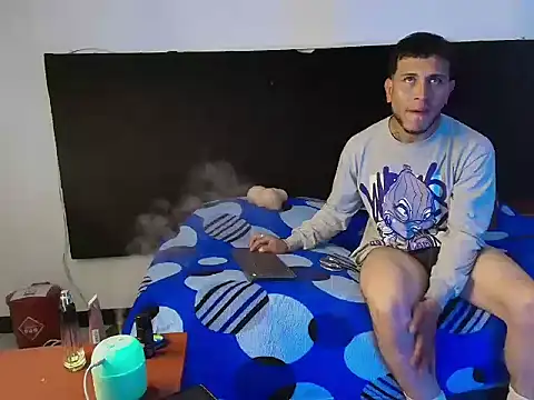 Thonixxx_mr Show Webcam