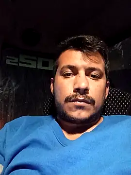 Adana1994's Live XXX Chat