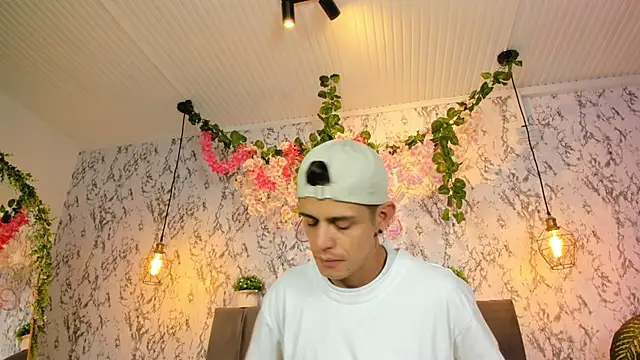 Bonny_and_carrot 即時 XXX 聊天