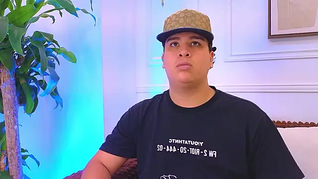 Naim_Bennetsex's Live XXX Chat