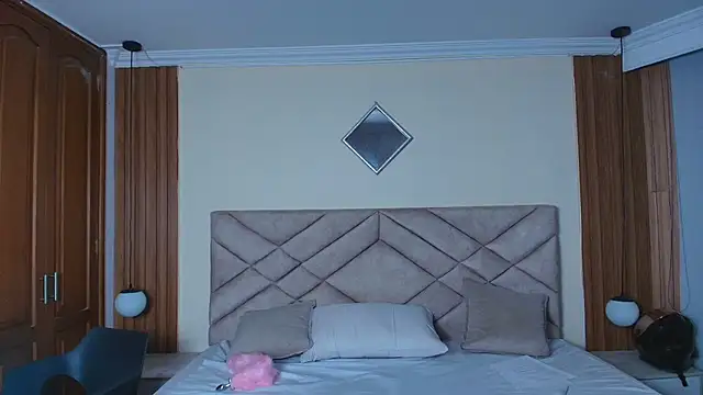 Laracooper_'s Live XXX Chat