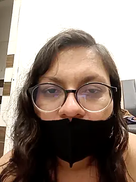 piryasharma005's Webcam Show