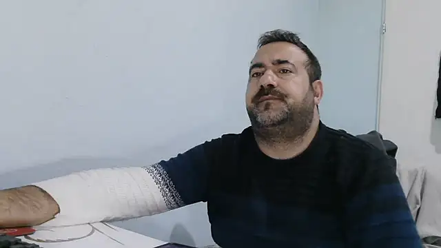 mio_jaks' Live XXX Chat