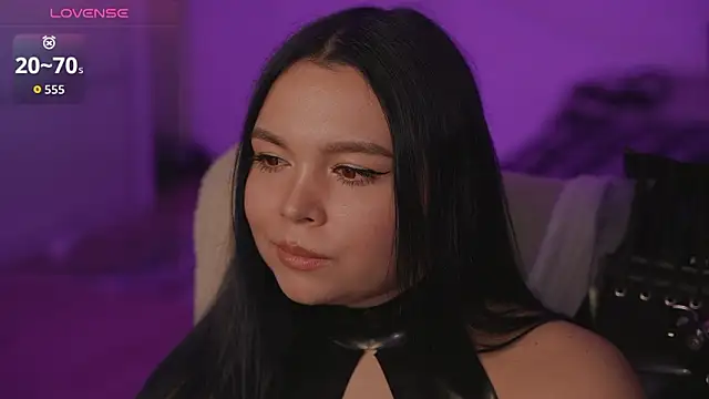 Dominatrix_Alice's Live XXX Chat