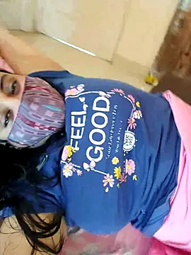 Chat XXX en directo de Sheela-Bhabi