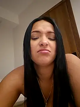 SaharQamar Chat XXX in diretta