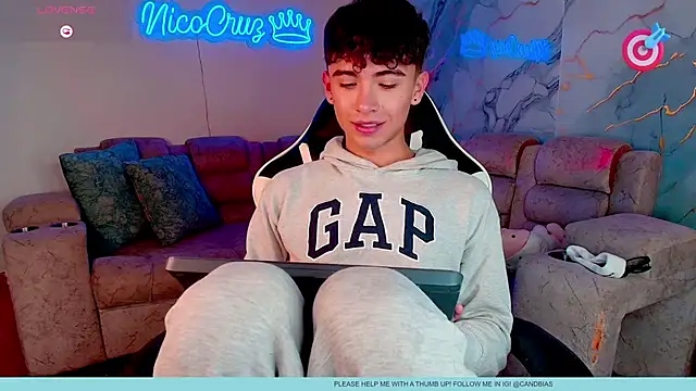 Niico_Cruz Live XXX Chat