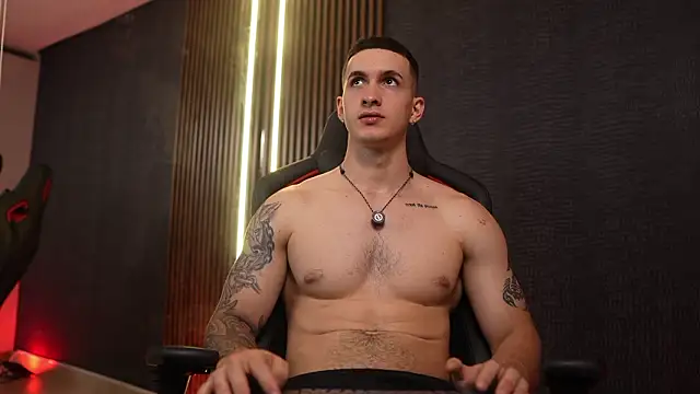 XXX chat uživo modela JacksonOlsenn