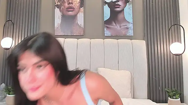 GiannaColling1's Live XXX Chat