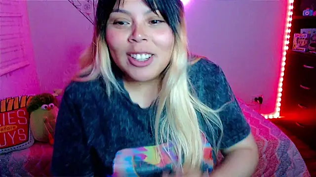 EllieMoonX Live XXX Chat