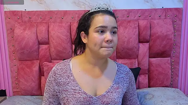 ValeryMorales Adlı Modelin Canlı XXX Sohbeti