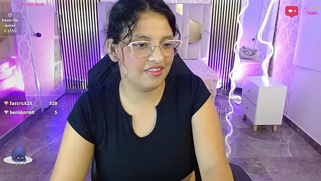 Chat XXX Live TATTI_TAY