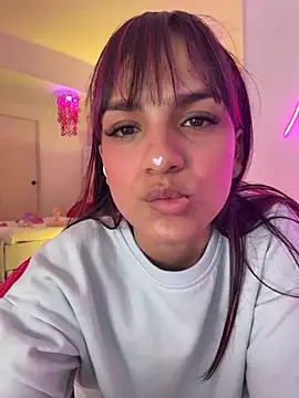 Kitty_madness' Live XXX Chat