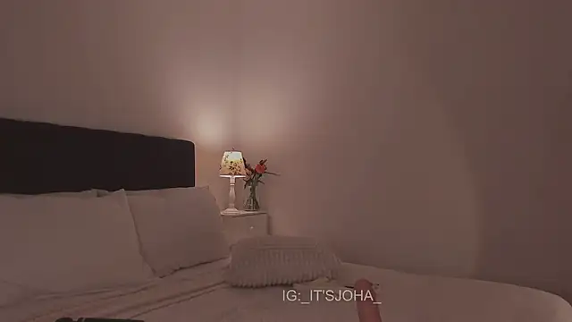 Онлайн чат XXX Lovinggirl_