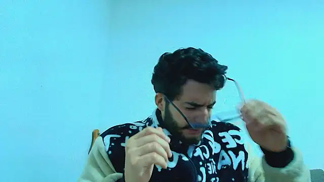 thomas_gun Chat XXX in diretta