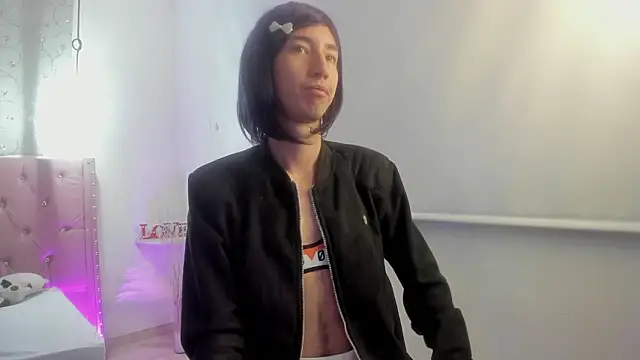 loverisu-coralのウェブカメラショー