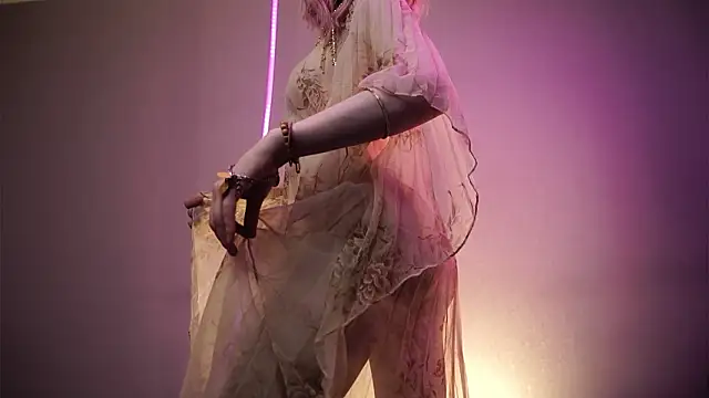 Sembang XXX Secara Langsung ginger_hugs