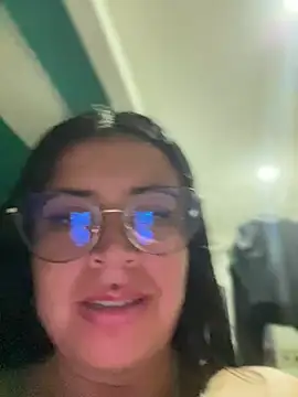 Živý XXX chat Devilsweet17