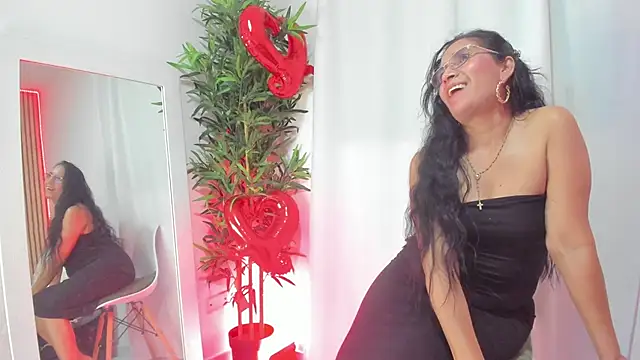 AnnaArela: απευθείας συνομιλία ΧΧΧ