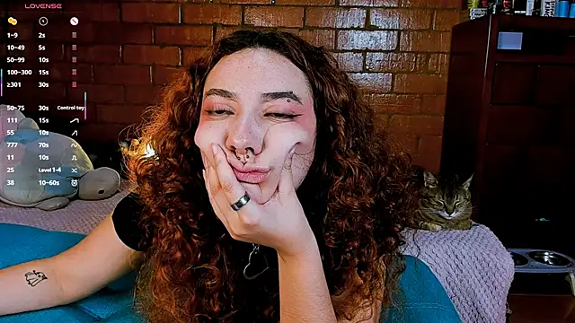 Annycolin_'s Live XXX Chat