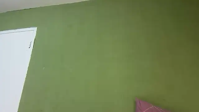 PrettyGirlMercedes' Live XXX Chat