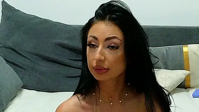 AllyDevine Chat XXX live