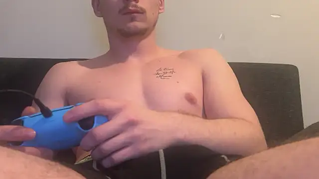 Lucas328706のウェブカメラショー