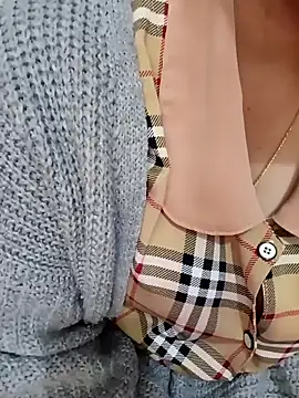 Emily-lonely 现场XXX聊天