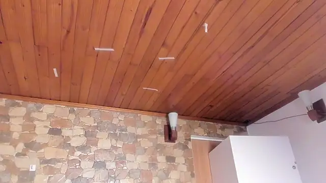 khaimi_'s Live XXX Chat