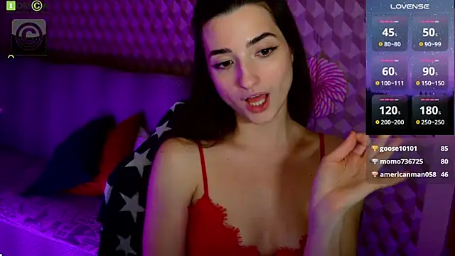 GoldieHoshie's Live XXX Chat