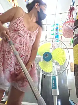 Loreanegel_kissme105 现场XXX聊天