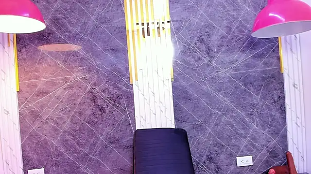 AndreaFletcher's Live XXX Chat