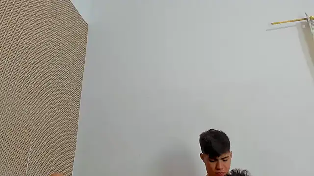 willy_sexxx18's Live XXX Chat