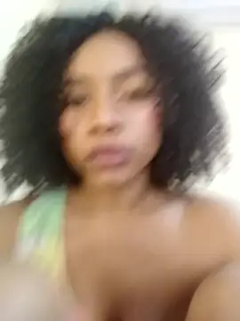 Czat XXX na żywo – Larita_curly