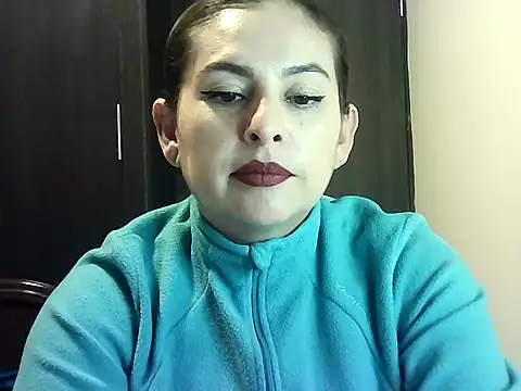 Valery__Rouse_ Chat XXX in diretta