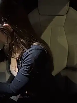 lunagirl13 即時 XXX 聊天