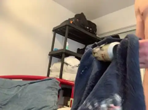 NamelessBanking: вебкам-шоу