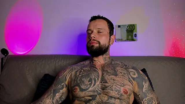 natevillage live XXX chat