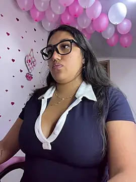 SharaRous live XXX chat