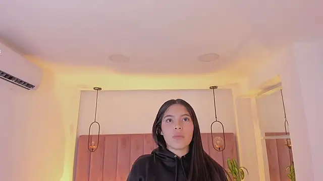 Czat XXX na żywo – Haily_b