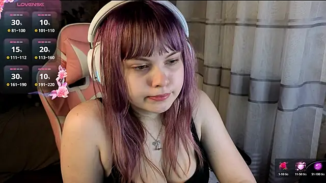 KristiBloom Chat XXX in diretta