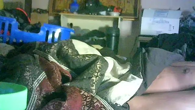 GUAPAN3S3_FIR3 – Naživo XXX chat