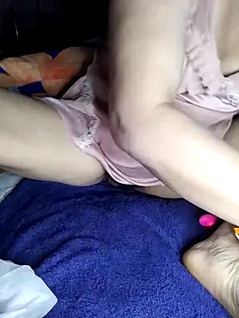 Zu_naa's Webcam Show