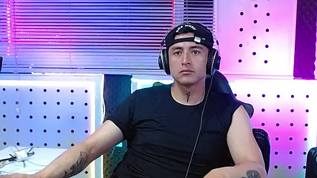 Chat XXX en directo de Godofcumxxx