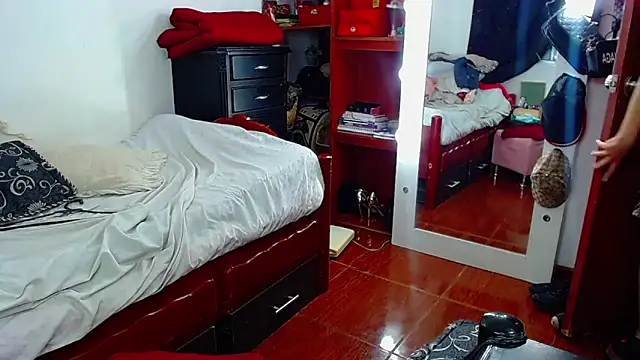 MariamGray1 লাইভ XXX চ্যাট