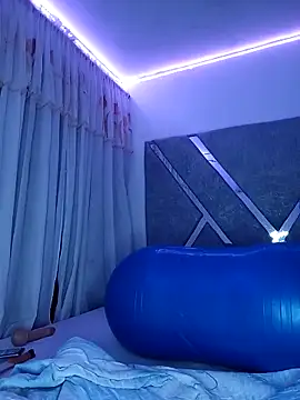 RosenRot07 라이브 XXX 채팅