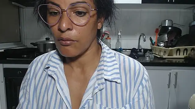 kateleyagrey's Webcam Show