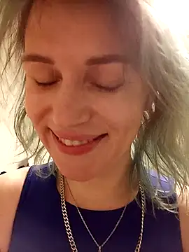 Linda_Gregory Adlı Modelin Canlı XXX Sohbeti