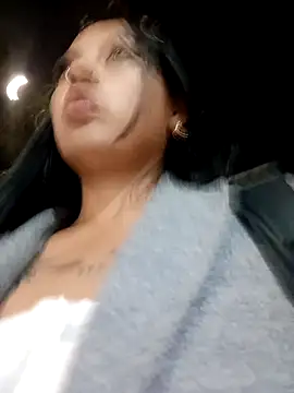 LunaHot_777's Live XXX Chat