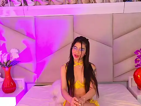 Živý XXX chat OliviaDiaz